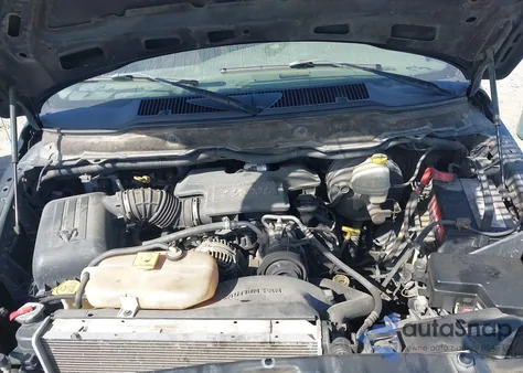 2004 Dodge Ram 1500 Slt/Laramie z USA, uszkodzony, nr VIN 1D7HU18D24J118836